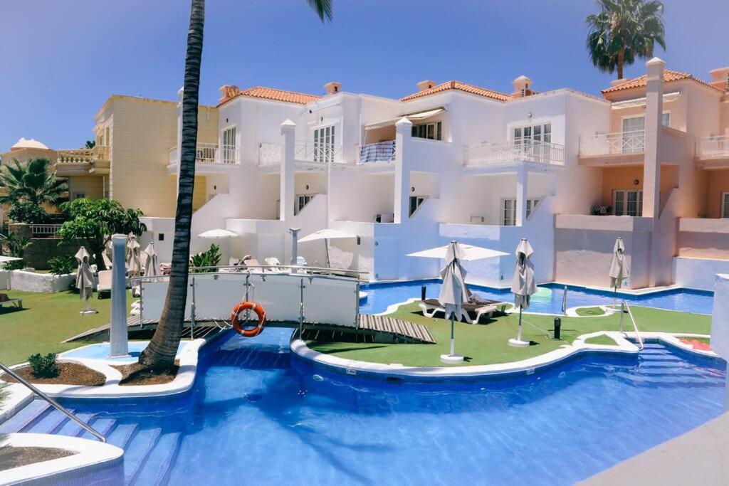Playa Fanabe 1 Bedroom Apartment *